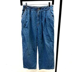 Liz Wear vintage pleated cropped medium wash deck pant